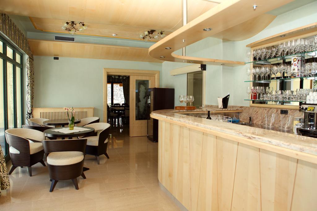 Bed And Breakfast Malovec Divaca Bagian luar foto
