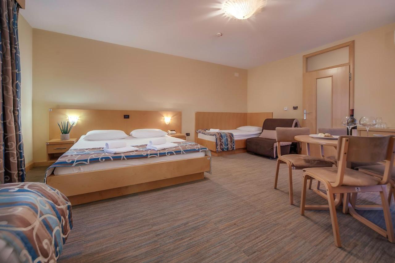 Bed And Breakfast Malovec Divaca Bagian luar foto