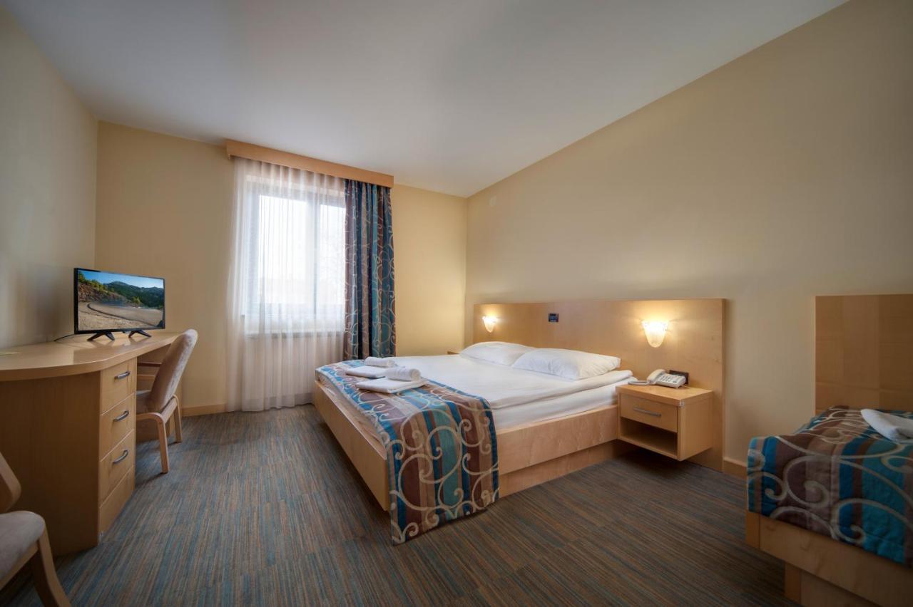 Bed And Breakfast Malovec Divaca Bagian luar foto